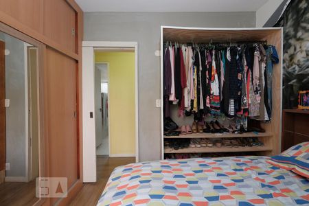 Apartamento à venda com 105m², 3 quartos e 2 vagasQuarto 3