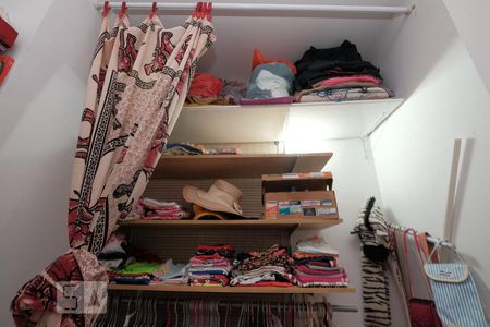 Apartamento à venda com 105m², 3 quartos e 2 vagasQuarto 4