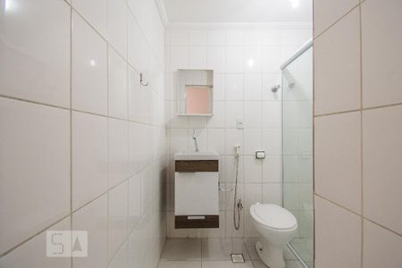 Banheiro de apartamento para alugar com 1 quarto, 27m² em Aclimação, São Paulo