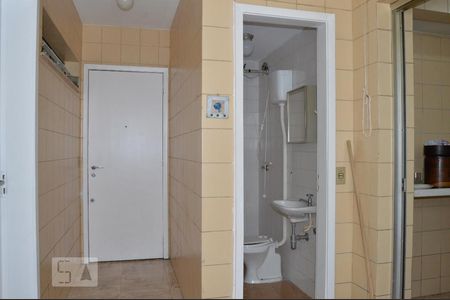 Apartamento à venda com 110m², 3 quartos e 1 vagaÁrea de Serviço