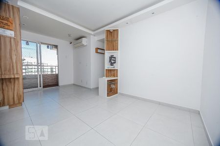 Sala de apartamento à venda com 3 quartos, 80m² em Barreto, Niterói