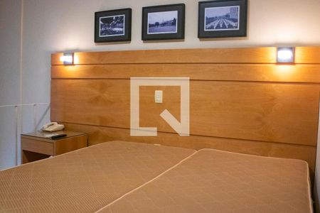 Studio para alugar com 42m², 1 quarto e 1 vaga Studio para alugar com 42m², 1 quarto e 1 vagaQuarto