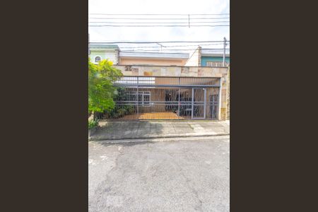 Casa para alugar com 255m², 4 quartos e 3 vagasFachada