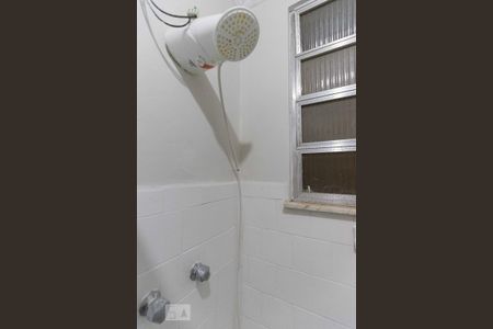 Apartamento à venda com 60m², 2 quartos e sem vaga Apartamento à venda com 60m², 2 quartos e sem vagaBanheiro Social - Chuveiro elétrico