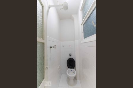 Banheiro de Serviço de apartamento à venda com 2 quartos, 60m² em Botafogo, Rio de Janeiro