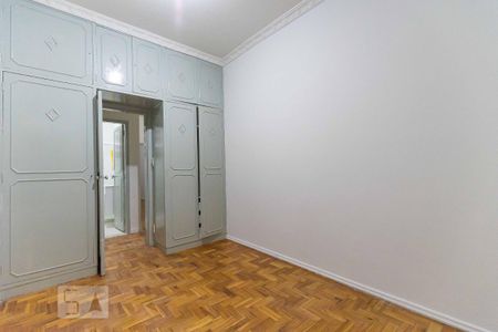 Apartamento à venda com 60m², 2 quartos e sem vaga Apartamento à venda com 60m², 2 quartos e sem vagaQuarto 2 - Armários