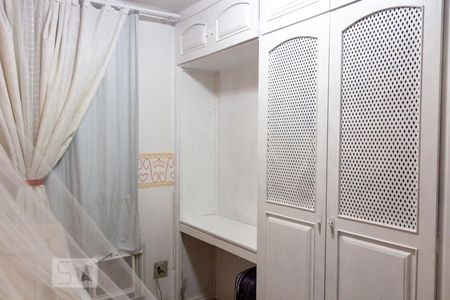 Quarto 2 de apartamento para alugar com 2 quartos, 53m² em Cidade Nova, Rio de Janeiro