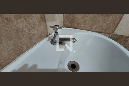 Banheiro de casa à venda com 1 quarto, 45m² em Vila California, São Paulo