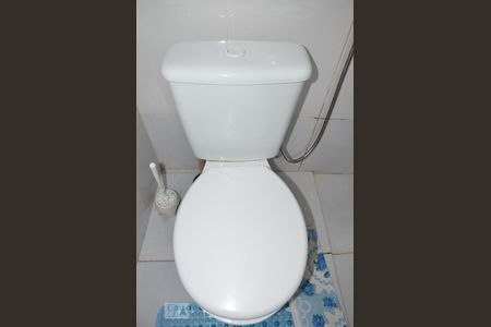 Casa à venda com 51m², 4 quartos e sem vagaBanheiro de Serviço