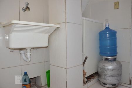 Casa à venda com 51m², 4 quartos e sem vagaÁrea de serviço