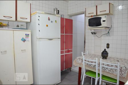 Casa à venda com 51m², 4 quartos e sem vagaCozinha