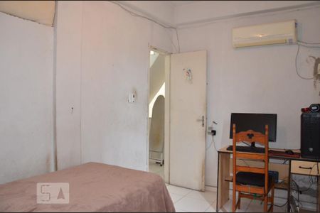 Casa à venda com 51m², 4 quartos e sem vagaQuarto 3