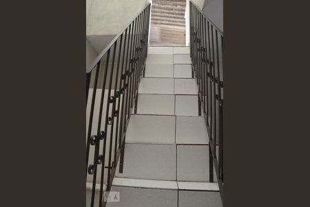 Casa à venda com 51m², 4 quartos e sem vagaEscada