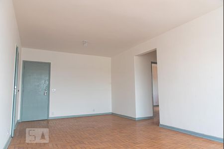 Sala de apartamento para alugar com 3 quartos, 60m² em Jardim da Gloria, São Paulo