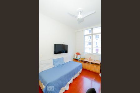 Quarto 1 de apartamento para alugar com 2 quartos, 100m² em Copacabana, Rio de Janeiro