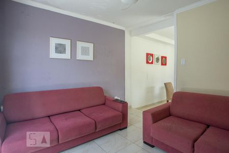 Sala de casa à venda com 3 quartos, 100m² em Vila Palmeiras, São Paulo