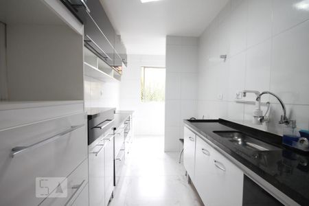 Apartamento para alugar com 90m², 3 quartos e 2 vagasCozinha