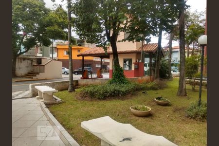 Apartamento para alugar com 90m², 3 quartos e 2 vagas Apartamento para alugar com 90m², 3 quartos e 2 vagasPortaria