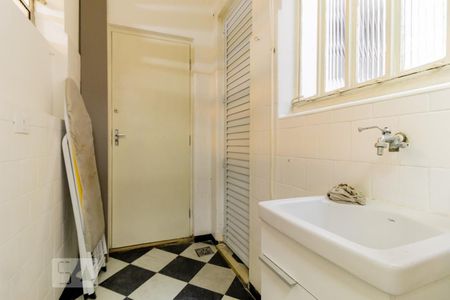 Apartamento para alugar com 65m², 1 quarto e sem vagaÁrea de Serviço