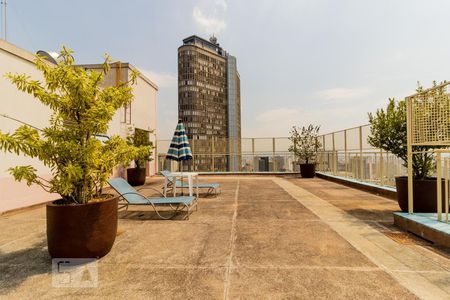 Apartamento para alugar com 65m², 1 quarto e sem vagaTerraço