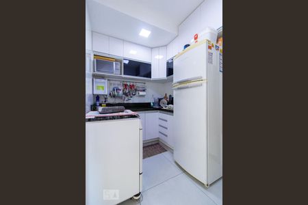 Casa à venda com 65m², 2 quartos e sem vaga