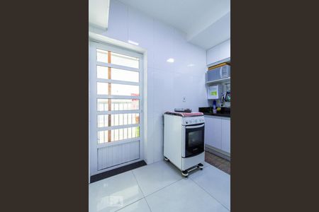 Casa à venda com 65m², 2 quartos e sem vaga