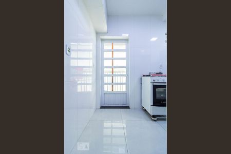 Casa à venda com 65m², 2 quartos e sem vaga