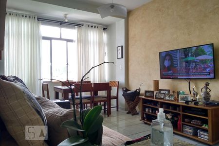 Sala de apartamento para alugar com 3 quartos, 69m² em Bom Retiro, São Paulo