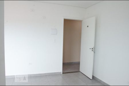 Sala de kitnet/studio para alugar com 1 quarto, 30m² em Parque Edu Chaves, São Paulo