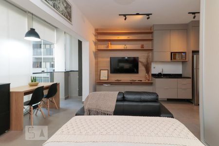 Studio para alugar com 32m², 1 quarto e 1 vaga Studio para alugar com 32m², 1 quarto e 1 vagaStudio