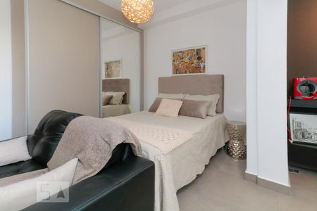 Studio para alugar com 32m², 1 quarto e 1 vaga Studio para alugar com 32m², 1 quarto e 1 vagaStudio