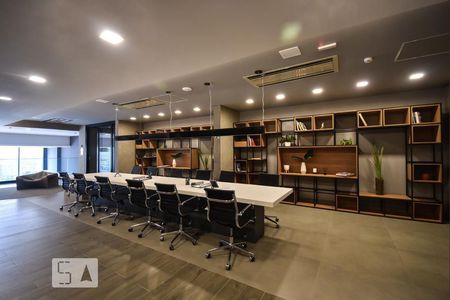 Studio para alugar com 32m², 1 quarto e 1 vaga Studio para alugar com 32m², 1 quarto e 1 vagacoworking