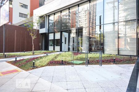 Studio para alugar com 32m², 1 quarto e 1 vaga Studio para alugar com 32m², 1 quarto e 1 vagaFachada