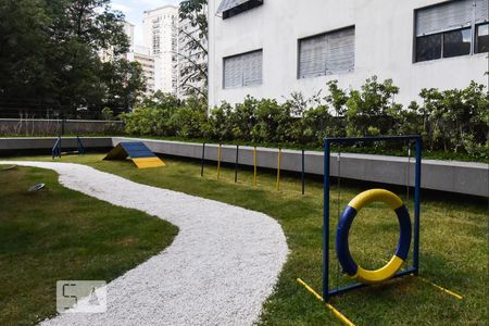 Studio para alugar com 32m², 1 quarto e 1 vaga Studio para alugar com 32m², 1 quarto e 1 vagaEspaço pet