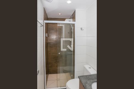 Banheiro de apartamento à venda com 1 quarto, 32m² em Água Branca, São Paulo