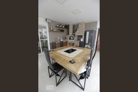 Apartamento à venda com 258m², 3 quartos e 6 vagasChurrasqueira