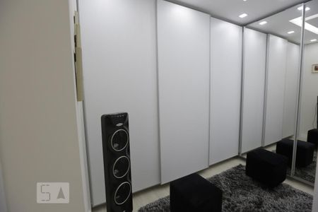 Apartamento à venda com 258m², 3 quartos e 6 vagasCloset da suíte 3