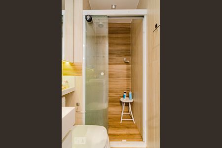 Studio à venda com 27m², 1 quarto e 1 vaga Studio à venda com 27m², 1 quarto e 1 vagaBanheiro