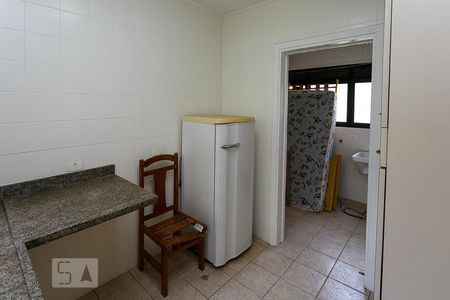 Apartamento para alugar com 198m², 3 quartos e 2 vagascozinha 