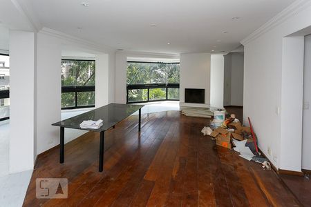 sala de apartamento para alugar com 3 quartos, 198m² em Jardim Parque Morumbi, São Paulo