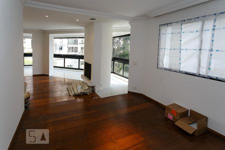 sala de apartamento para alugar com 3 quartos, 198m² em Jardim Parque Morumbi, São Paulo