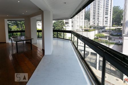 Apartamento para alugar com 198m², 3 quartos e 2 vagasVaranda Sala
