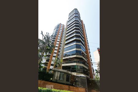 Apartamento para alugar com 198m², 3 quartos e 2 vagasFachada