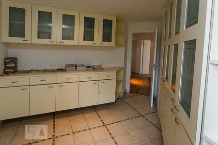 Apartamento para alugar com 198m², 3 quartos e 2 vagasCozinha - Armários