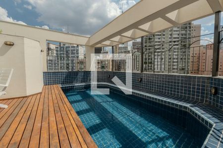 Apartamento à venda com 98m², 1 quarto e 2 vagas Apartamento à venda com 98m², 1 quarto e 2 vagasÁrea comum - Piscina