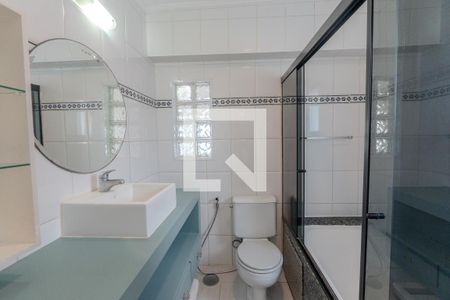 Apartamento à venda com 98m², 1 quarto e 2 vagas Apartamento à venda com 98m², 1 quarto e 2 vagasBanheiro da Suíte