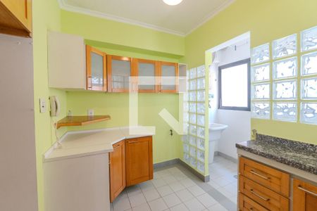 Apartamento à venda com 98m², 1 quarto e 2 vagas Apartamento à venda com 98m², 1 quarto e 2 vagasCozinha e Área de Serviço