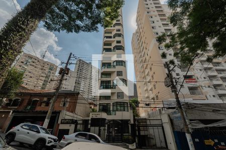 Apartamento à venda com 98m², 1 quarto e 2 vagas Apartamento à venda com 98m², 1 quarto e 2 vagasFachada