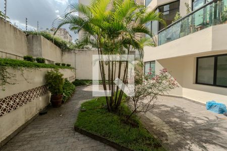 Apartamento à venda com 98m², 1 quarto e 2 vagas Apartamento à venda com 98m², 1 quarto e 2 vagasÁrea comum