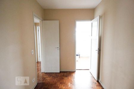 Apartamento para alugar com 78m², 3 quartos e 1 vaga Apartamento para alugar com 78m², 3 quartos e 1 vagaQuarto